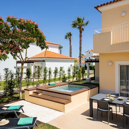 Resort Eden & 4*
