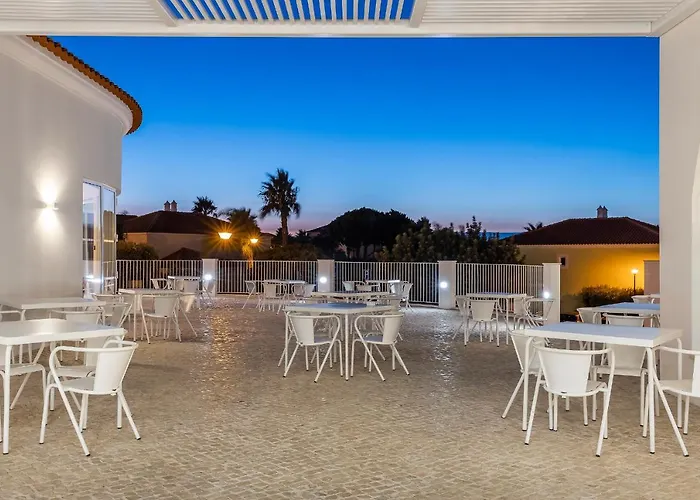 Üdülőközpont Eden & 4*