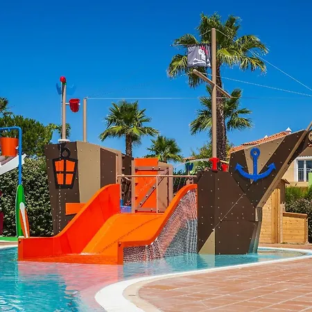 Eden Villas&apartments Semesteranläggning (resort) 4*